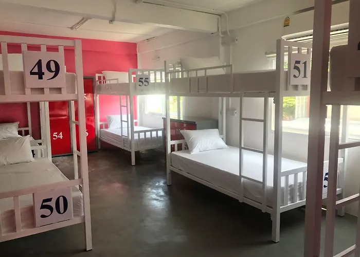 Hostel Bw Thai Art Style *